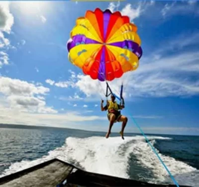 پاراسل سواری